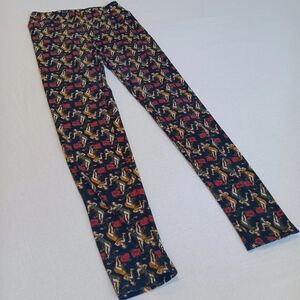 LuLaRoe OS (Sm/med) Floral/hula Dancers Theme Leggings